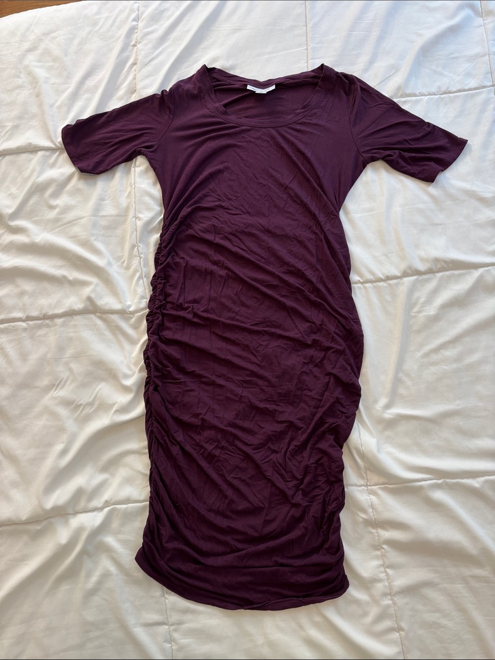 Maternity Ruched Short-Sleeve Dress in Deep Plum